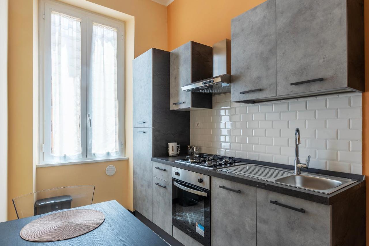 Functional Apartment - Piazza Re Di Roma エクステリア 写真