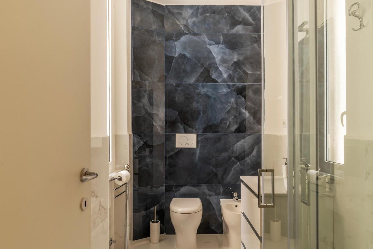Functional Apartment - Piazza Re Di Roma エクステリア 写真