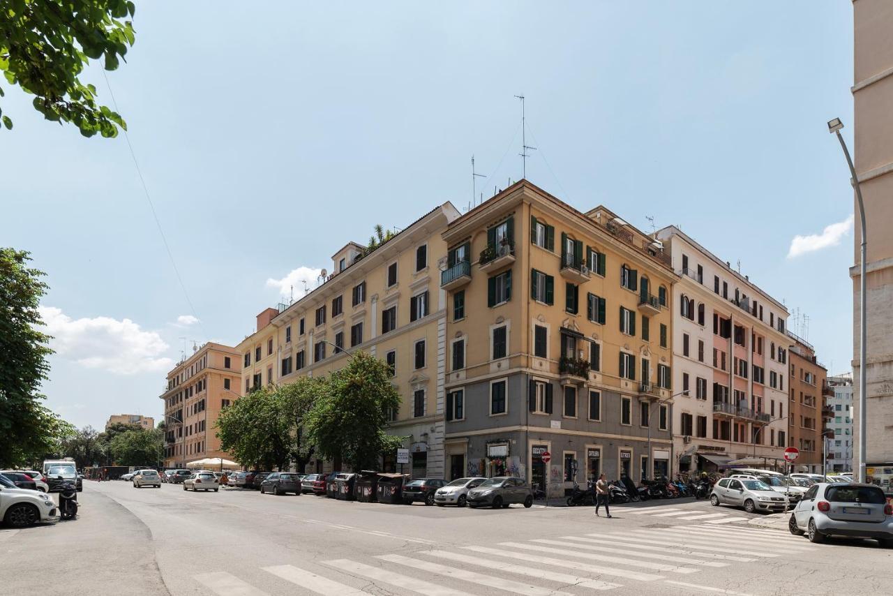 Functional Apartment - Piazza Re Di Roma エクステリア 写真